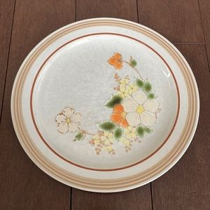 Vintage plate